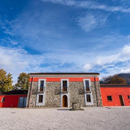 Agriturismo Dipinto Dal Sole Padula Bagian luar foto