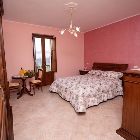 Agriturismo Dipinto Dal Sole Padula Bagian luar foto