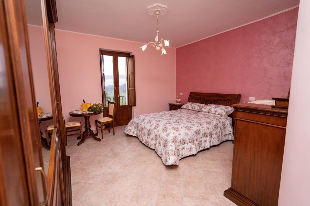 Agriturismo Dipinto Dal Sole Padula Bagian luar foto
