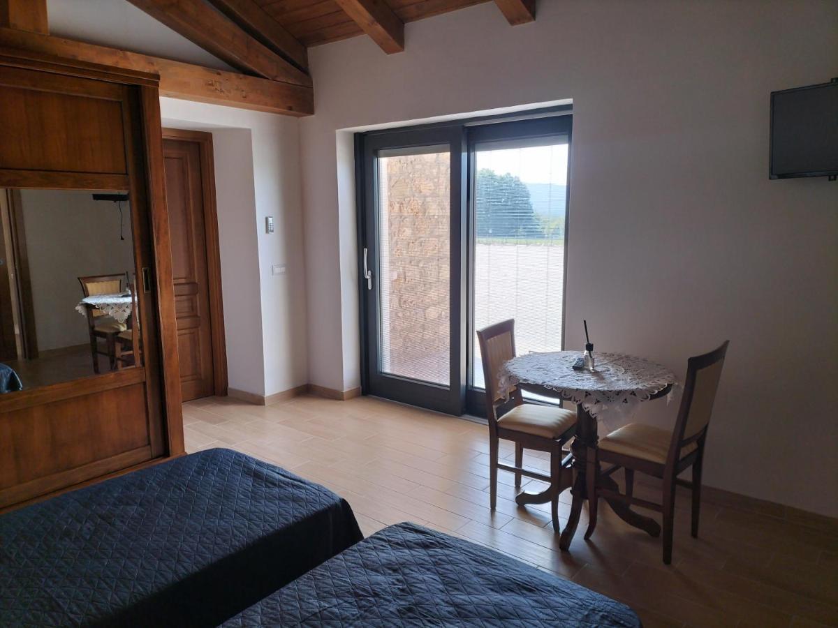 Agriturismo Dipinto Dal Sole Padula Bagian luar foto
