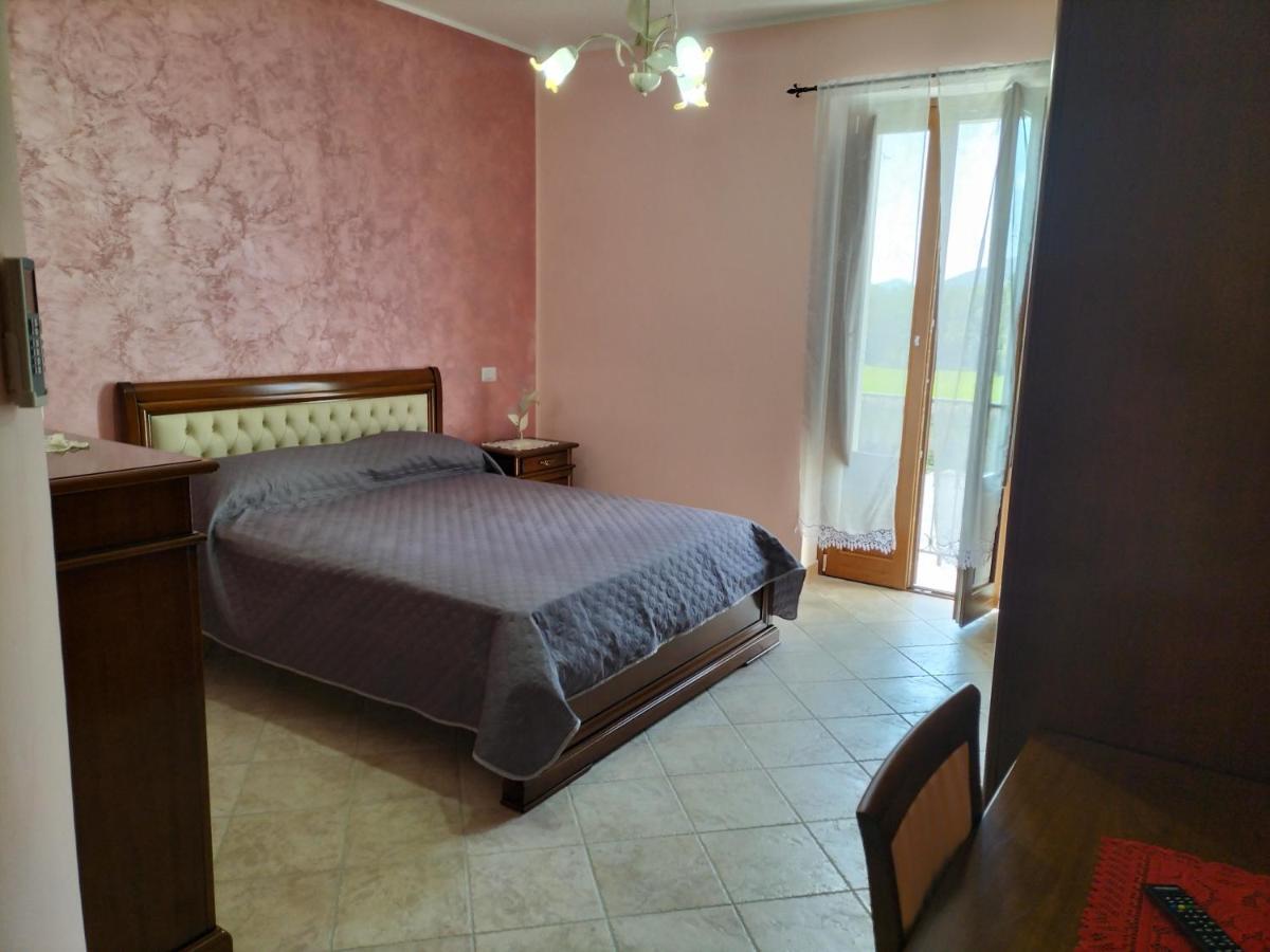 Agriturismo Dipinto Dal Sole Padula Bagian luar foto